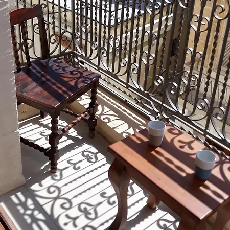 Bed and breakfast The 3cities 3*